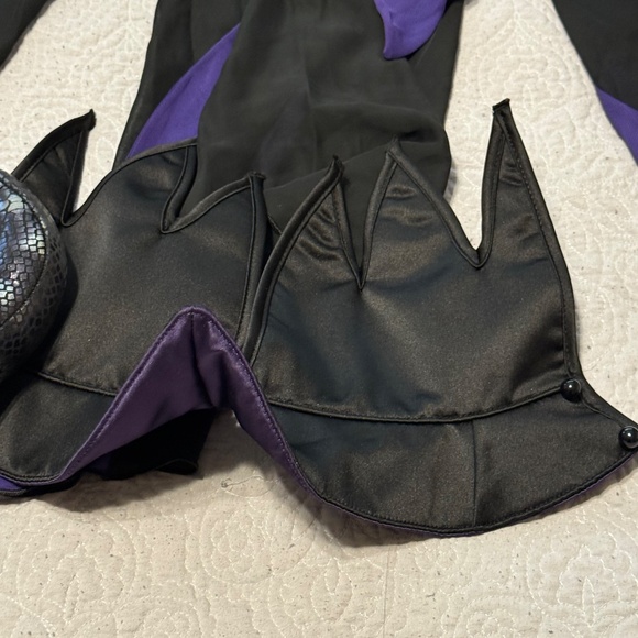 Sexy Maleficent size small - Picture 4 of 13